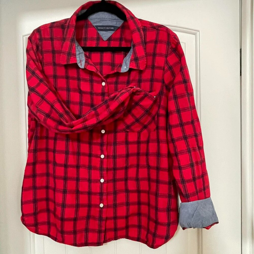 TOMMY HILFIGER cotton plaid shirt button down, cow girl, western, W SIZE SMALL.